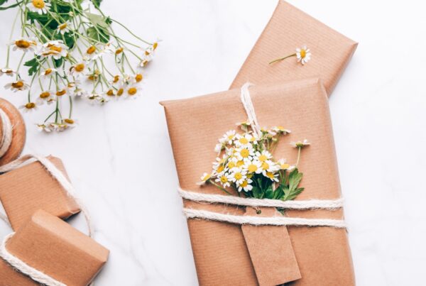 10 Zero-Waste Gift Ideas for the Cool Girl: Flow Fairy Gift Guide